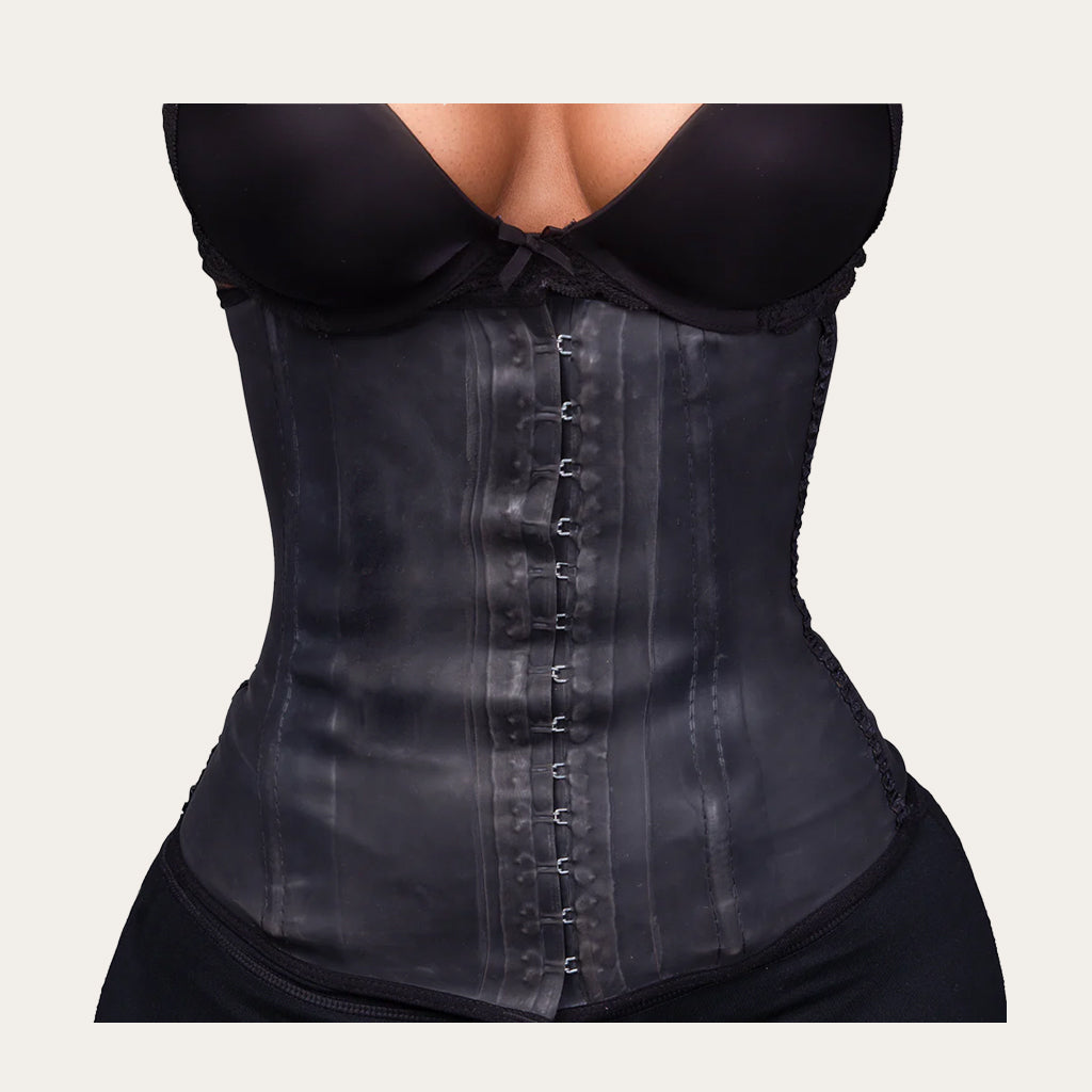 The Wright Waist – Latex Trainer – The Wright Look